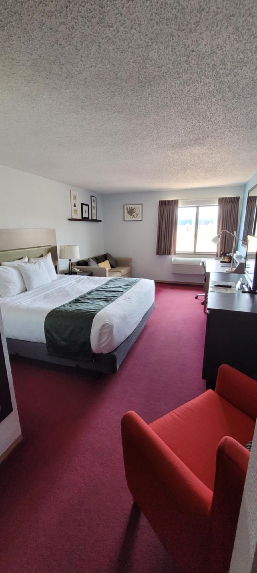 Pictured Rocks Inn And Suites Munising Bagian luar foto